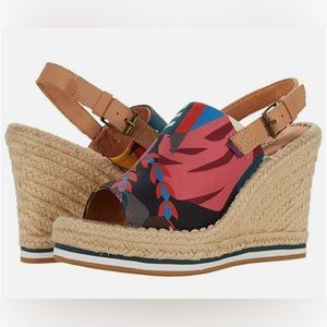 Toms wedges